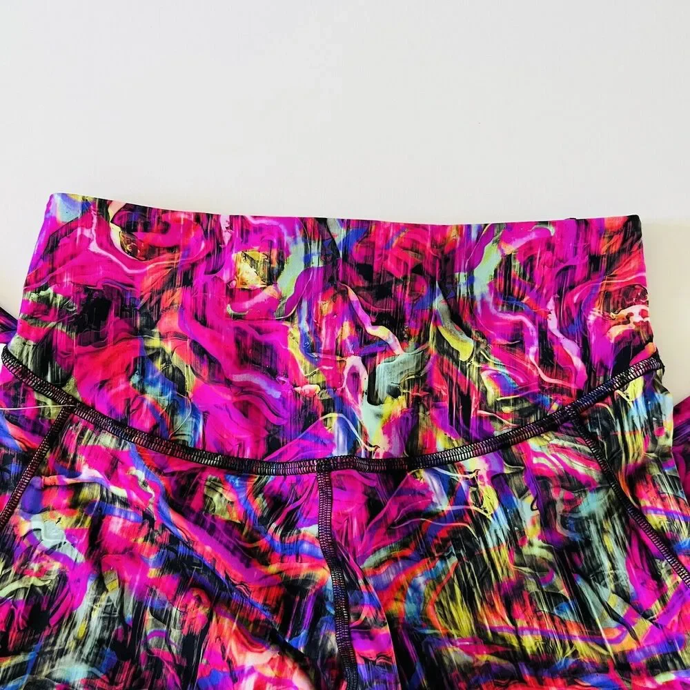 LULULEMON ATHLETICA Hyper Flow Pink Multi Base Pace HR Crop 17